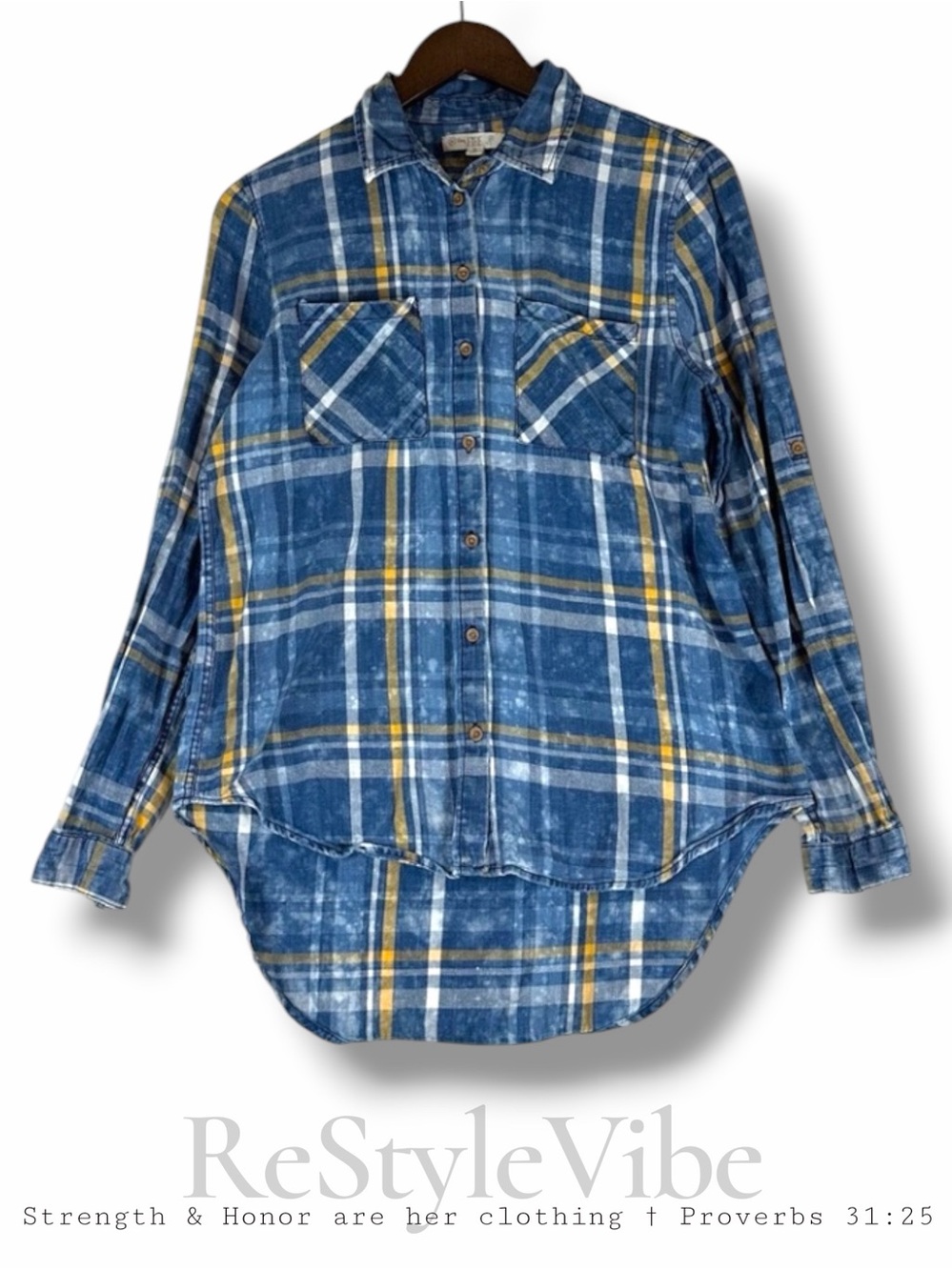 LOVE, FIRE Women’s Size M Shirt Top Button Down Plaid Flannel Bleach Splatter